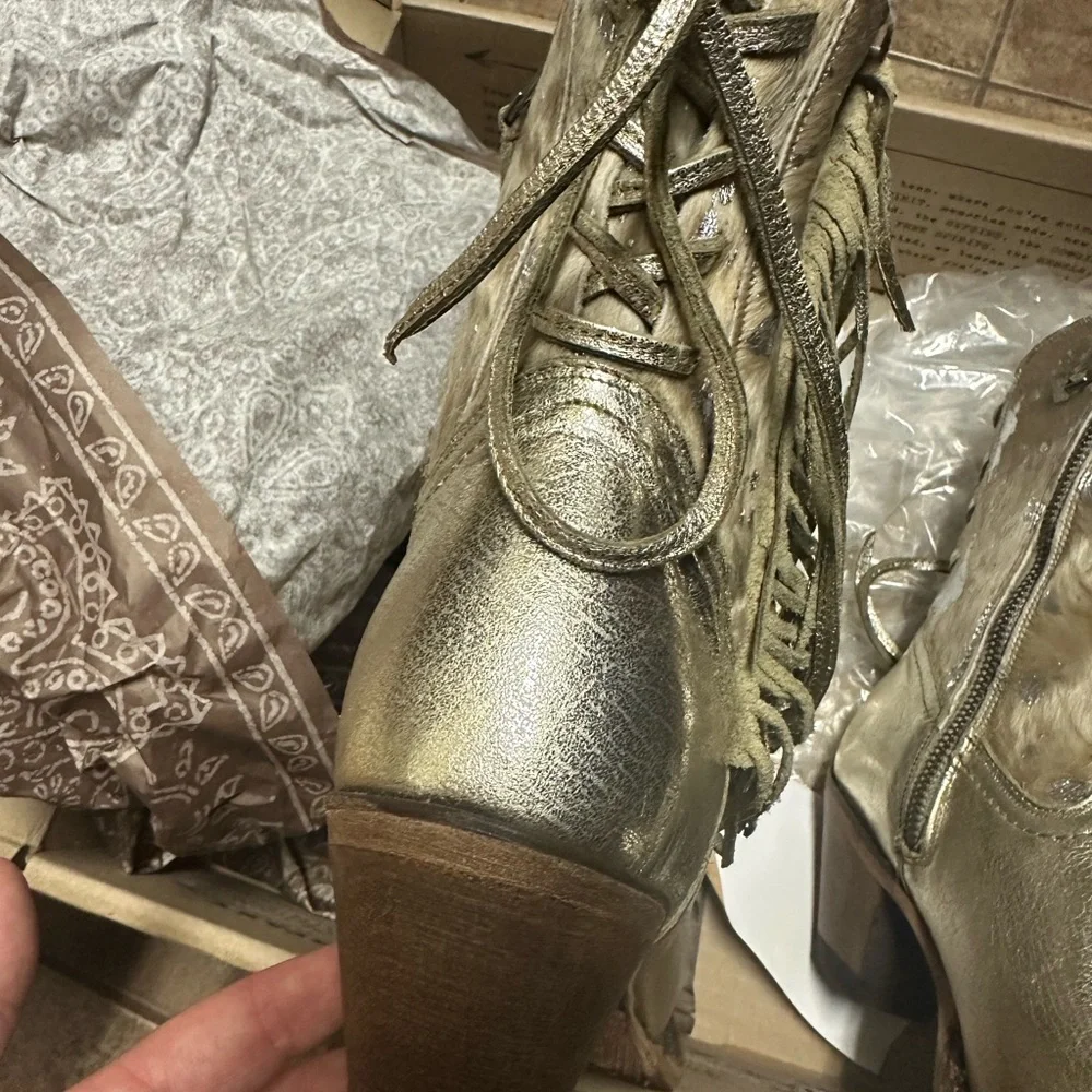 Junk Gypsy Women's Silver Fringe Ankle Boots - Picture 7 of 9